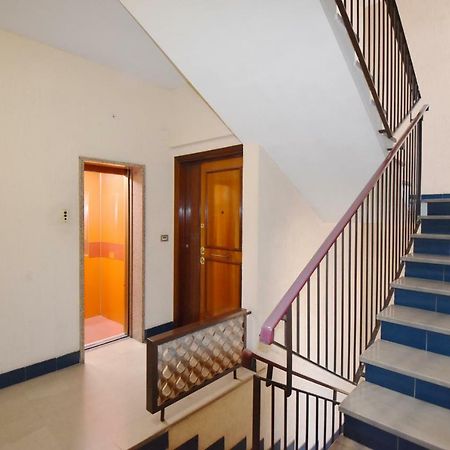 Nice And Warm Rooms Rome Exterior photo