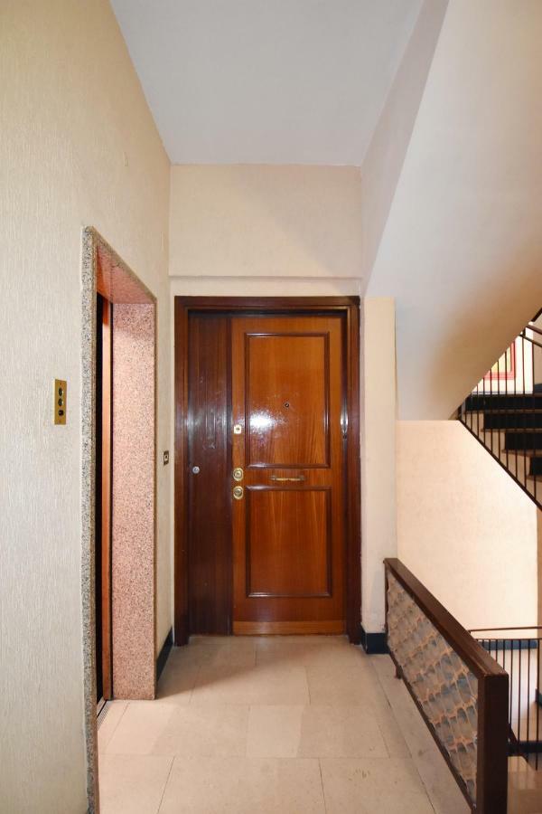 Nice And Warm Rooms Rome Exterior photo
