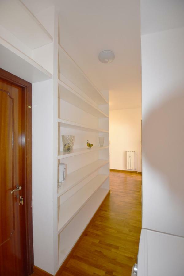Nice And Warm Rooms Rome Exterior photo