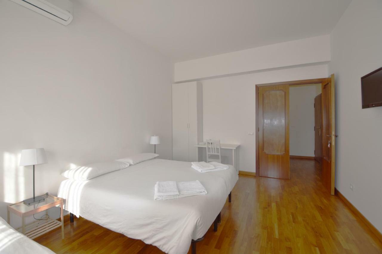 Nice And Warm Rooms Rome Exterior photo